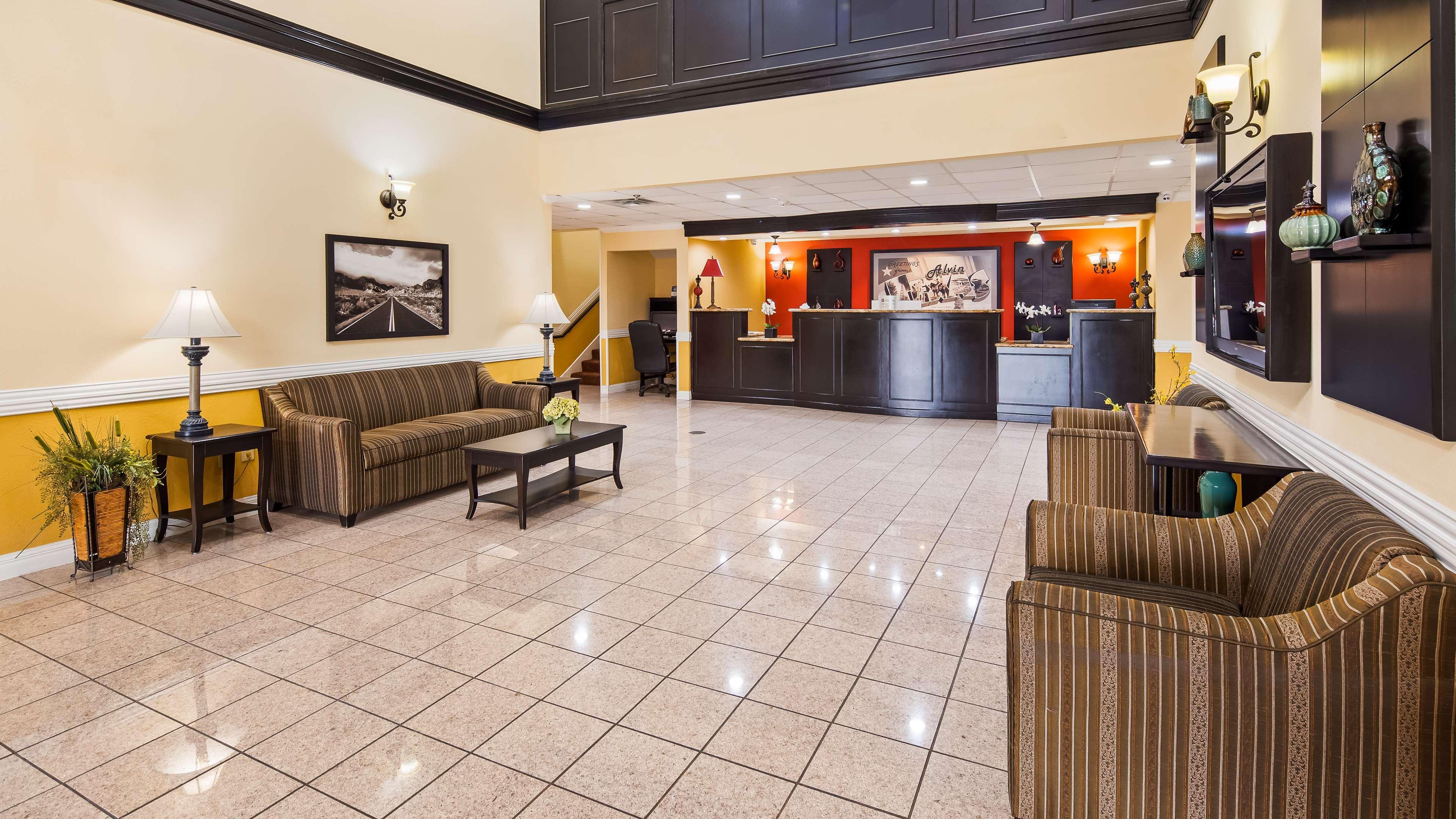 Surestay Plus Hotel By Best Western Alvin Eksteriør bilde